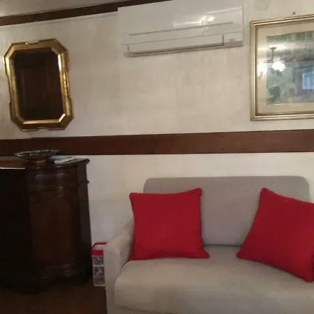 Apartment Liberty House Angela Di Giuseppina Papili *